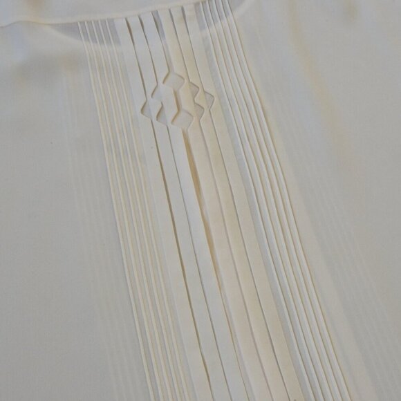 Trina Turk 100% Silk Top Blouse Pleated Women Size P - Picture 10 of 11